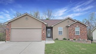427 Pevely Heights Dr, Pevely, MO 63070