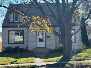 533 West State STREET, Burlington, WI 53105
