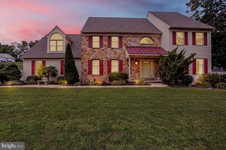 245 E  Main St, Brownstown, PA 17508