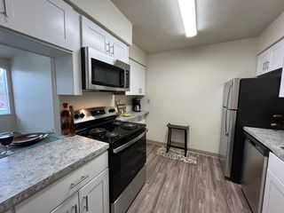 3200 Chestnut Ridge Dr, Pittsburgh, PA 15205