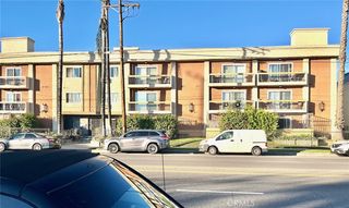 20327 Saticoy St #304, Winnetka, CA 91306