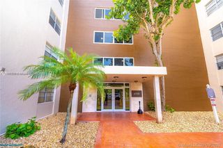 6930 Miami Gardens Dr #1-410, Hialeah, FL 33015