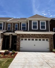 151 Rising Ln #56, Gallatin, TN 37066