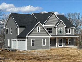 427 Peddlers Drive #4, Guilford, CT 06437
