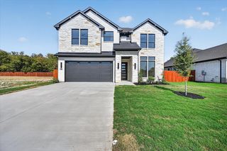 114 Emma St, Red Oak, TX 75154