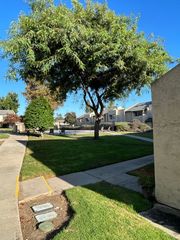10546 Kerrigan Ct, Santee, CA 92071