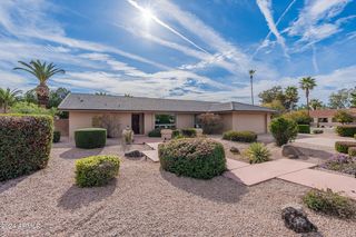 Chantelle S Villas, Phoenix, AZ Real Estate & Homes with 1+ Baths