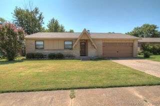 11428 E  36th St, Tulsa, OK 74146