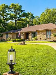 7751 Country Squire Dr, Mobile, AL 36695