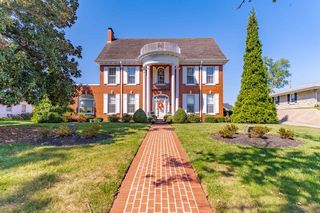 807 N  Main St, Henderson, KY 42420