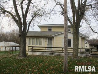 217 State St, North Pekin, IL 61554