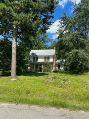 114 N  Pope St, Tignall, GA 30668