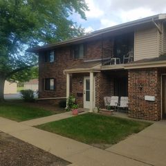 7209 57th Ave #104, Kenosha, WI 53142