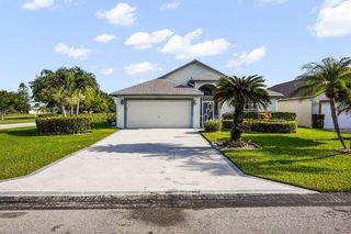 5025 Robino Circle, West Palm Beach, FL 33417