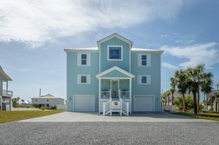 708 E  Pine Ave, Eastpoint, FL 32328