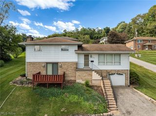 405 N  10th St, Martins Ferry, OH 43935