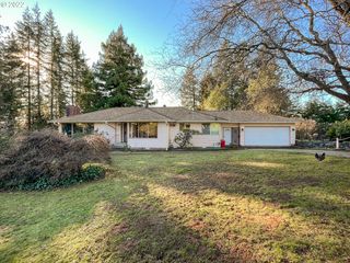 55902 Finley Loop, Coquille, OR 97423