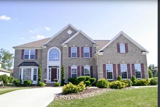 7441 Scioto Ct, Solon, OH 44139