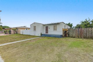 3940 NW 2nd St, Miami, FL 33126