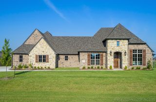 17818 S  46th East Ave, Bixby, OK 74008