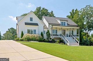 292 Arnold Mill Rd, Woodstock, GA 30188