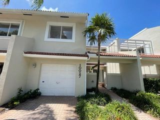 10027 NW 43 Te, Doral, FL 33178