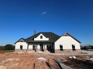 1053 Bermes Ct, Weatherford, TX 76087