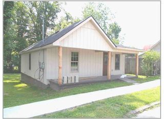 146 S  Madison Ave, Irvine, KY 40336