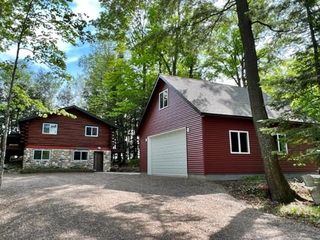 N20827 Oneonta Dr, Fence, WI 54120