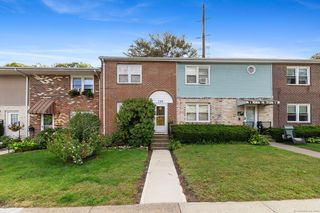 101 Lakeside Drive #100, Bristol, CT 06010