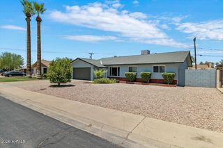 26 W ERIE Drive, Tempe, AZ 85282