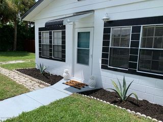 2535 Victoria Dr NE, Palm Bay, FL 32905
