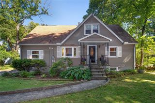 18 Ridgeview Drive, Ossining, NY 10562