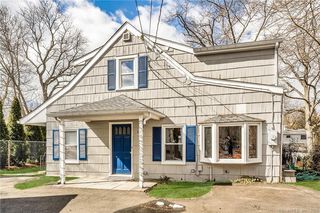 33 Sunshine Avenue, Riverside, CT 06878