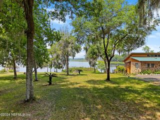 111 LITTLE ORANGE LAKE Drive, Hawthorne, FL 32640