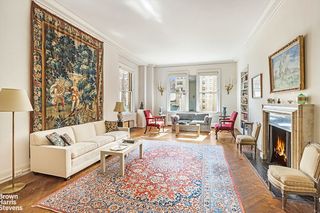 1060 5th Ave #8C, New York, NY 10128