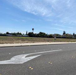 3955 Coffee Rd #92, Modesto, CA 95356