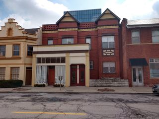 234 10th St #D, Toledo, OH 43604