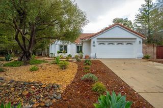 695 Black Ridge Ln, Nipomo, CA 93444
