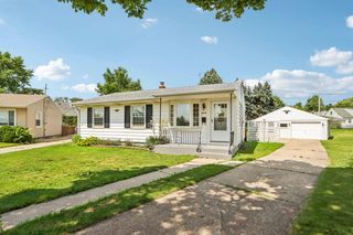 3624 South 25th STREET, Milwaukee, WI 53221