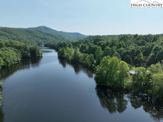 1768 Ripshin Mountain Road, Roan Mountain, TN 37687