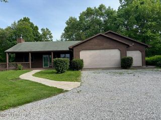 1974 N  Grandview Church Rd, Cecilia, KY 42724