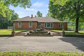12705 S  Outer Belt Rd, Lone Jack, MO 64070