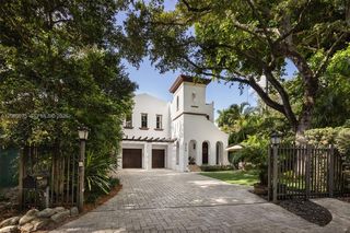3740 Irvington Ave, Miami, FL 33133