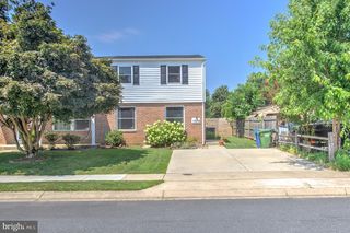4 Court Dr, Joppa, MD 21085
