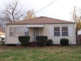 214 E  Kingsbury St, Springfield, MO 65807