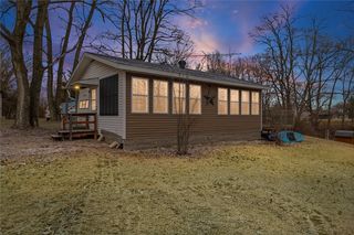 221 Celebration Ct, Oakwood, IL 61858