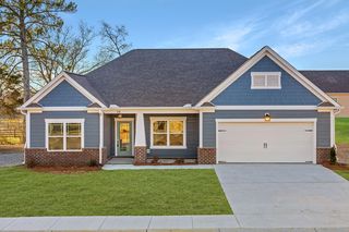 542 Winchester Dr #84, Fort Oglethorpe, GA 30742