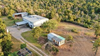 1004 22 Hills Rd, Gause, TX 77857
