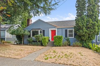 3012 35th Ave W, Seattle, WA 98199